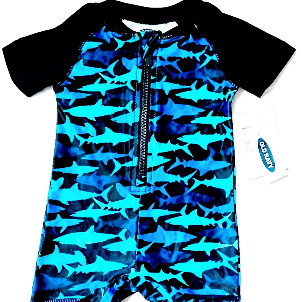 Old Navy 3-6mo